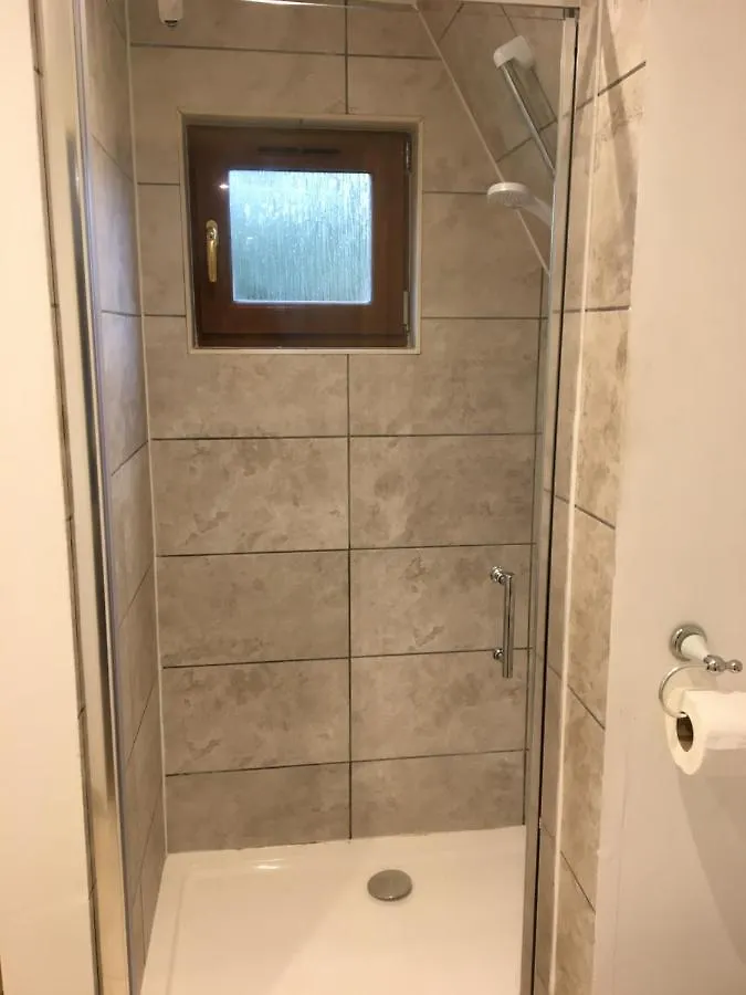 Craigs Lodges Edinburgh